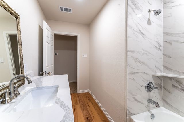 5909 Fletcher Avenue, Fort Worth, TX 76107