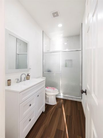 80 Family CIR, Hutto, TX 78634