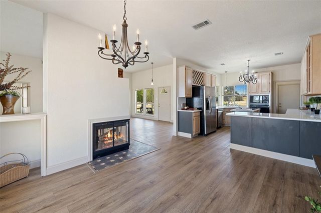 80 Family CIR, Hutto, TX 78634