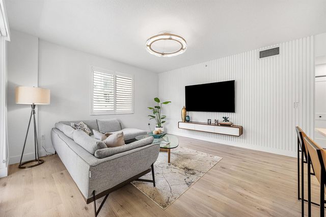 250 NE 3rd Avenue 1209, Delray Beach, FL 33444