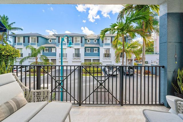 250 NE 3rd Avenue 1209, Delray Beach, FL 33444
