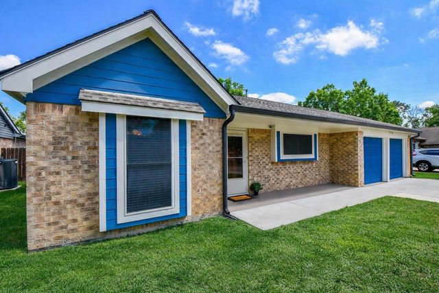 2562 Kevin Lane, Houston, TX 77043