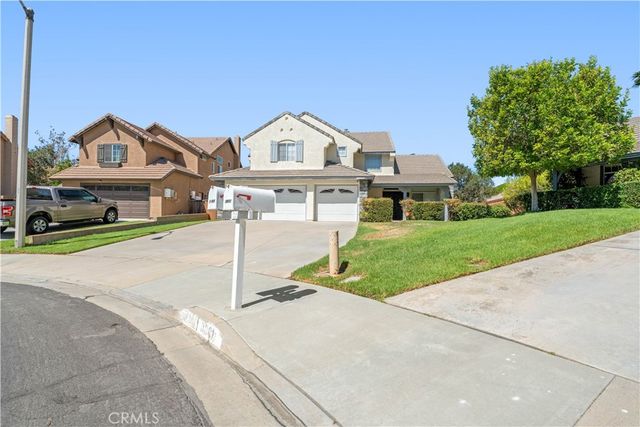 10011 Thornbird Court, Moreno Valley, CA 92557
