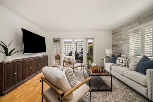 8282 Artista Drive, Huntington Beach, CA 92646