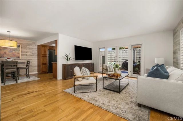 8282 Artista Drive, Huntington Beach, CA 92646