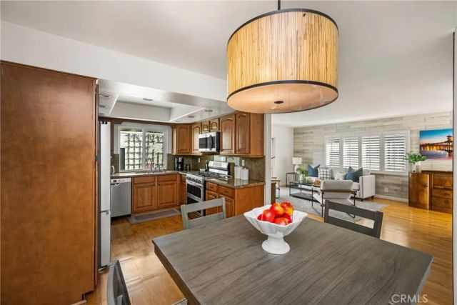 8282 Artista Drive, Huntington Beach, CA 92646