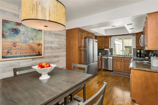 8282 Artista Drive, Huntington Beach, CA 92646