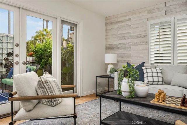 8282 Artista Drive, Huntington Beach, CA 92646