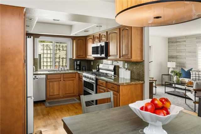 8282 Artista Drive, Huntington Beach, CA 92646