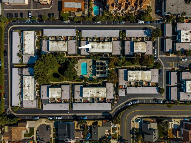 8282 Artista Drive, Huntington Beach, CA 92646