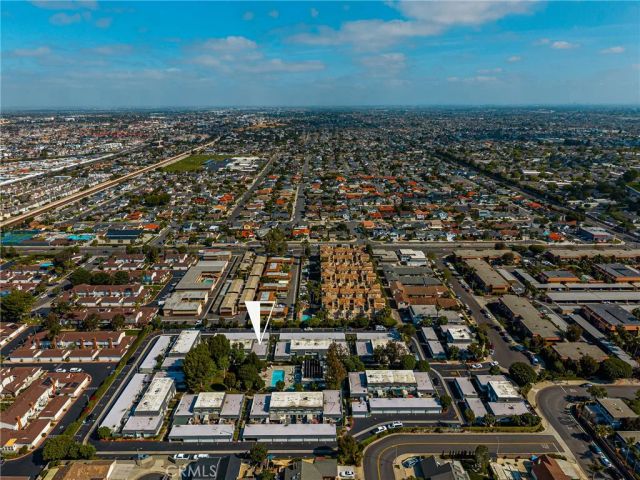 8282 Artista Drive, Huntington Beach, CA 92646