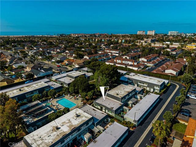 8282 Artista Drive, Huntington Beach, CA 92646