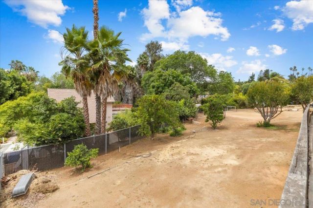 10844 Challenge Blvd, La Mesa, CA 91941