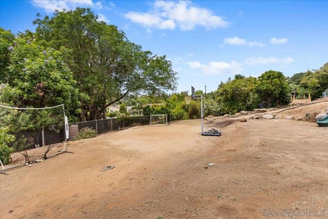 10844 Challenge Blvd, La Mesa, CA 91941