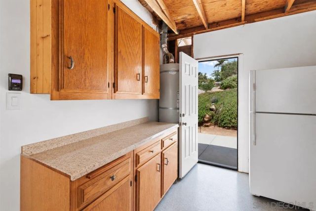 10844 Challenge Blvd, La Mesa, CA 91941