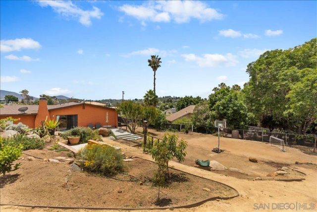 10844 Challenge Blvd, La Mesa, CA 91941