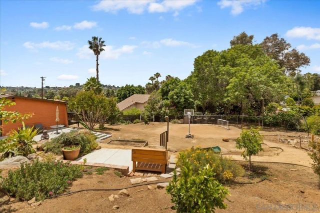 10844 Challenge Blvd, La Mesa, CA 91941