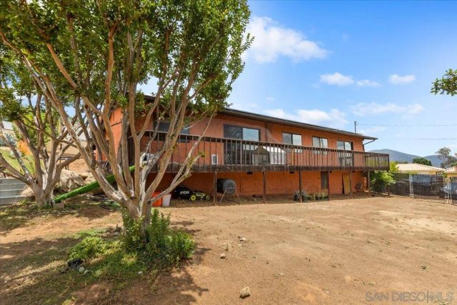 10844 Challenge Blvd, La Mesa, CA 91941
