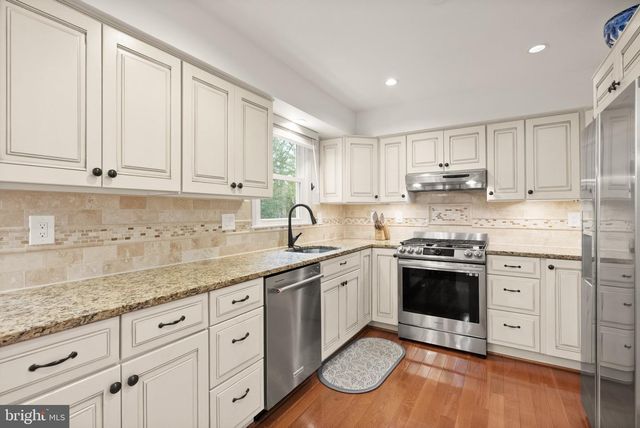 1232 BISHOPSGATE WAY, Reston, VA 20194