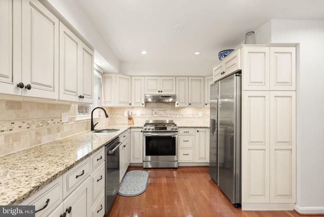 1232 BISHOPSGATE WAY, Reston, VA 20194