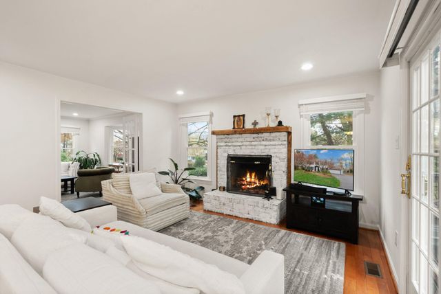 1232 BISHOPSGATE WAY, Reston, VA 20194