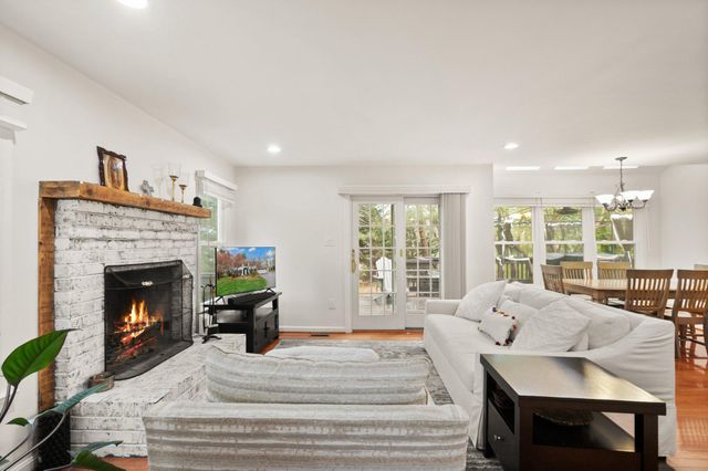 1232 BISHOPSGATE WAY, Reston, VA 20194