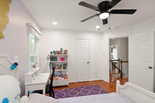 1232 BISHOPSGATE WAY, Reston, VA 20194