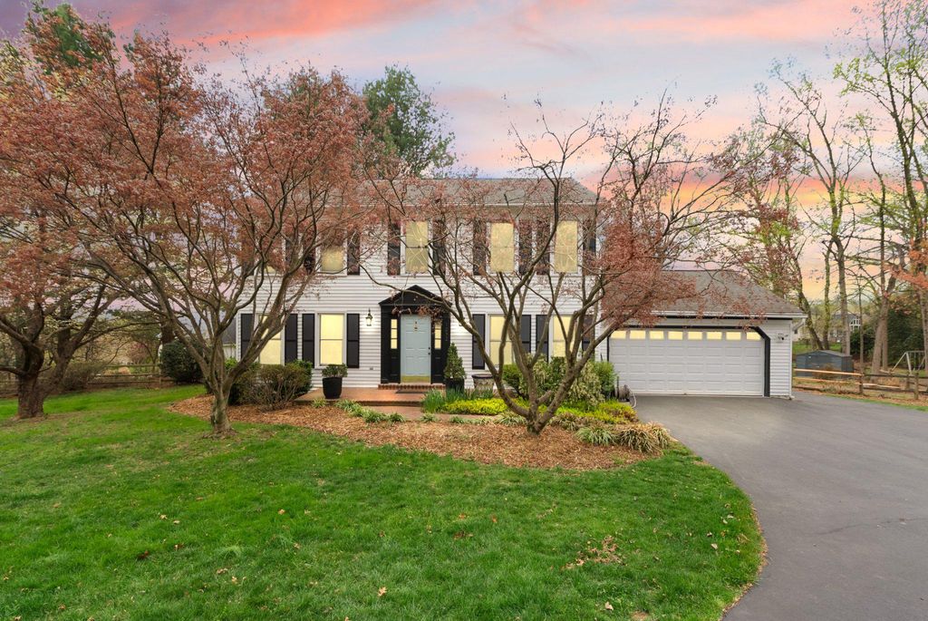 1232 BISHOPSGATE WAY, Reston, VA 20194