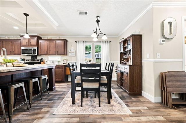 82 Gregory Drive, Jasper, GA 30143