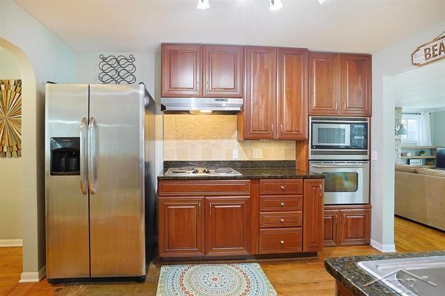1320 Hillcrest Drive, Lake, MI 48632