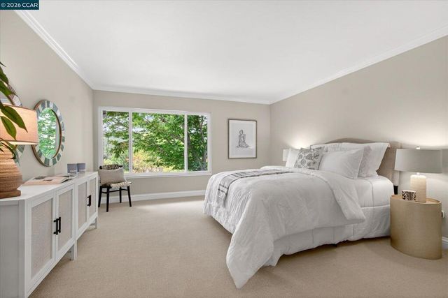 896 Terra California Dr 1, Walnut Creek, CA 94595