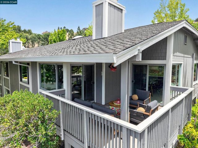 896 Terra California Dr 1, Walnut Creek, CA 94595