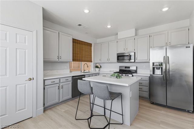 316 Silver Grove Street, Las Vegas, NV 89144