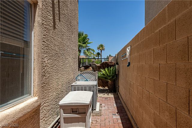 316 Silver Grove Street, Las Vegas, NV 89144