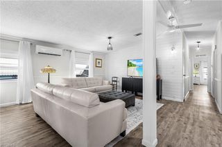 4971 Porky LN, St. James City, FL 33956