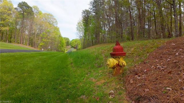 3 Thomas Farm Road, King, NC 27021