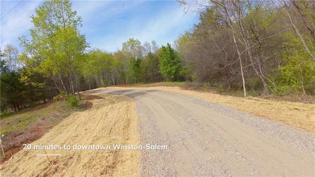 3 Thomas Farm Road, King, NC 27021