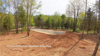 3 Thomas Farm Road, King, NC 27021