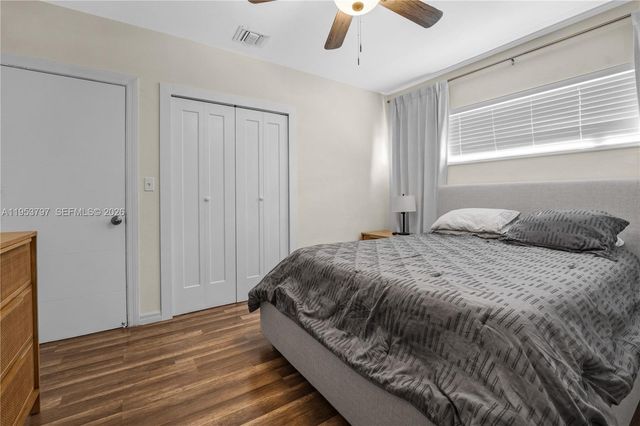 11610 NW 57th Ct, Hialeah, FL 33012