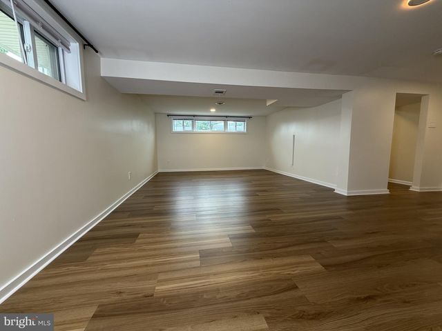 2102 ELDER DR, Wilmington, DE 19808