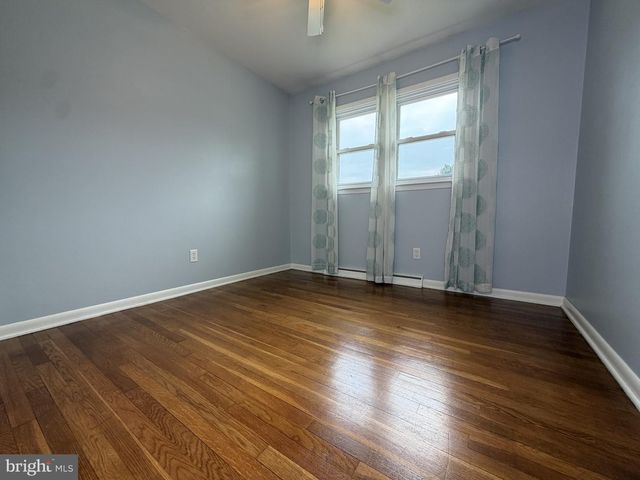 2102 ELDER DR, Wilmington, DE 19808