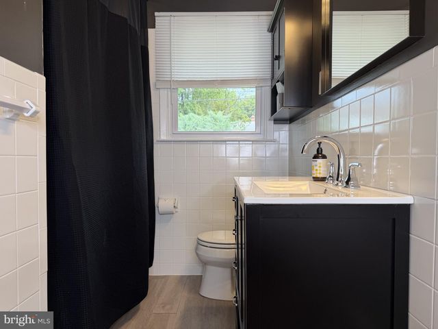2102 ELDER DR, Wilmington, DE 19808