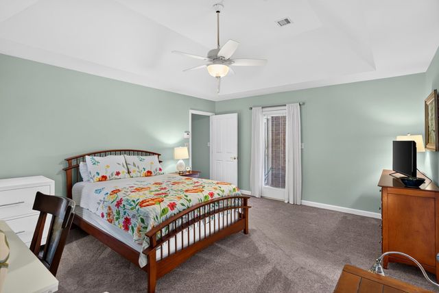 216 Muirfield Drive, Spartanburg, SC 29306
