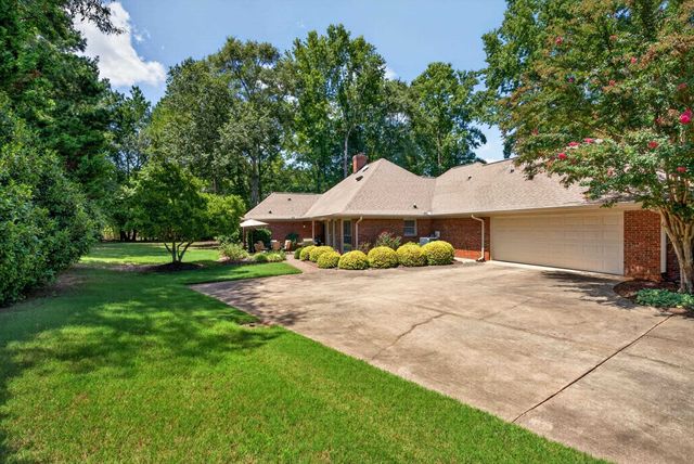 216 Muirfield Drive, Spartanburg, SC 29306