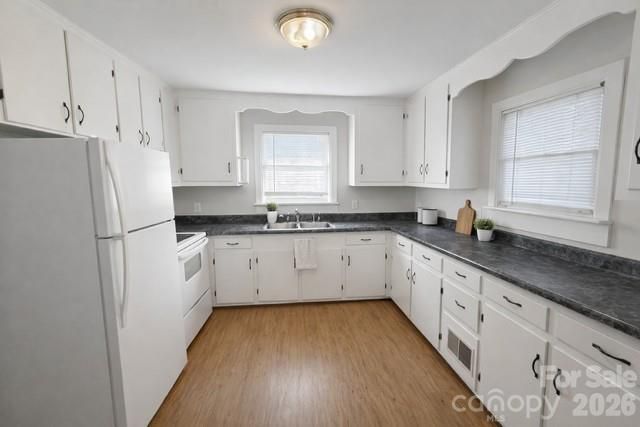 911 Hickory Grove Road, Gastonia, NC 28056