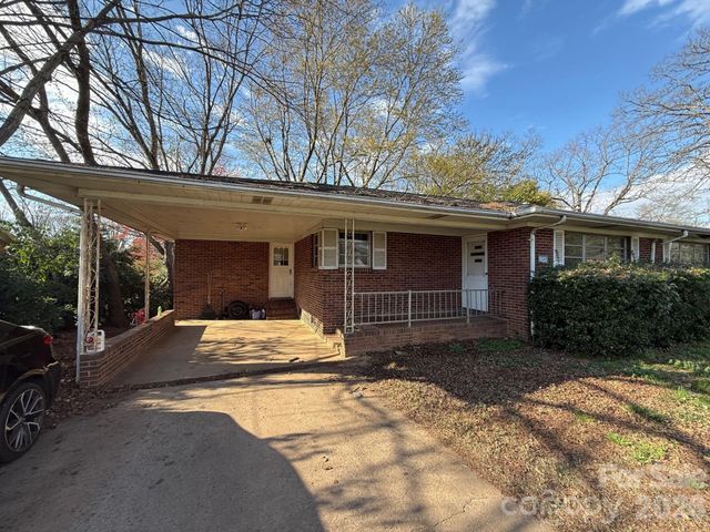 911 Hickory Grove Road, Gastonia, NC 28056