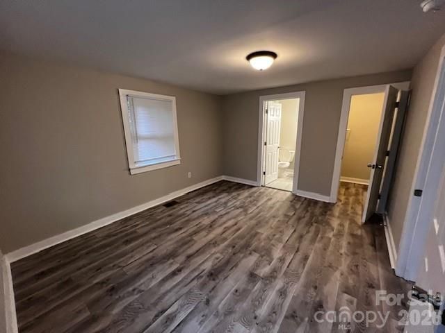 911 Hickory Grove Road, Gastonia, NC 28056