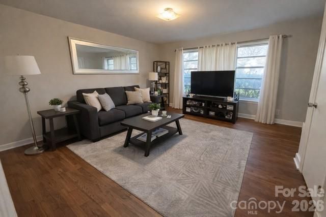 911 Hickory Grove Road, Gastonia, NC 28056