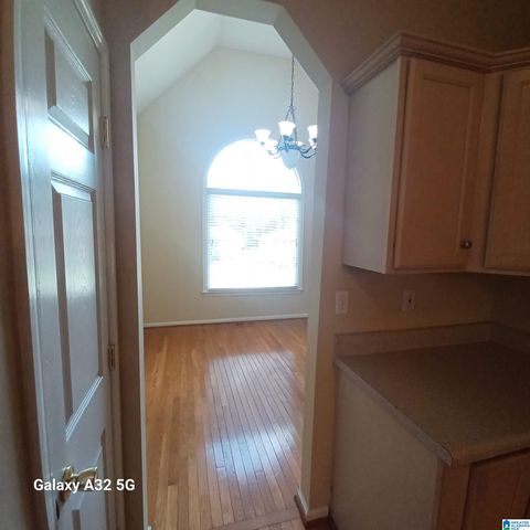 1001 PARKWOOD CIRCLE, Birmingham, AL 35215