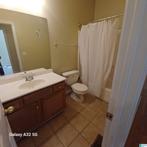 1001 PARKWOOD CIRCLE, Birmingham, AL 35215